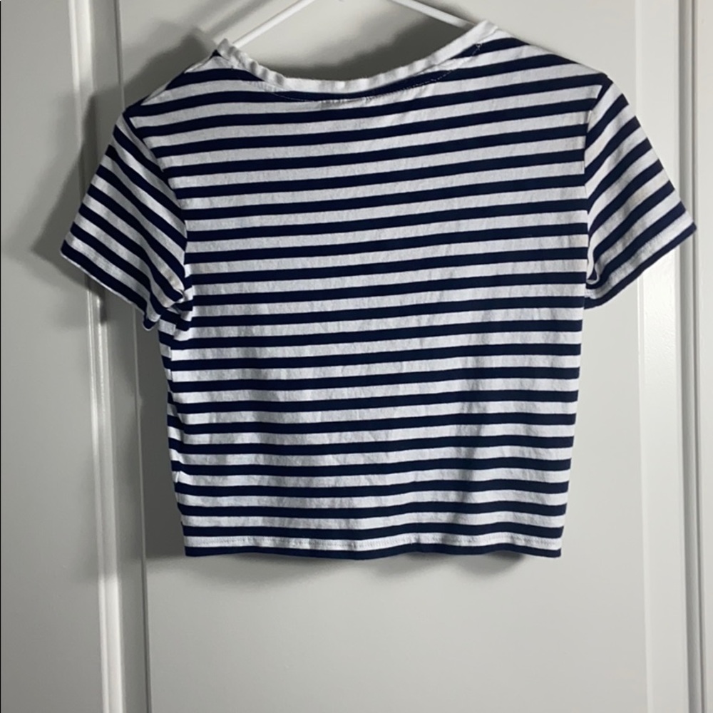 shirt - Picture 2 of 2